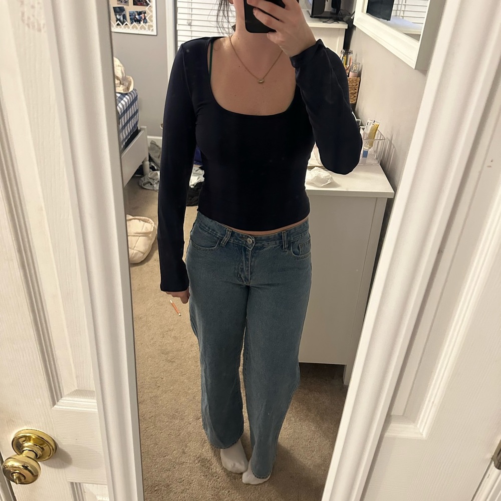 Scoop Neck Long Sleeve Navy Crop Top